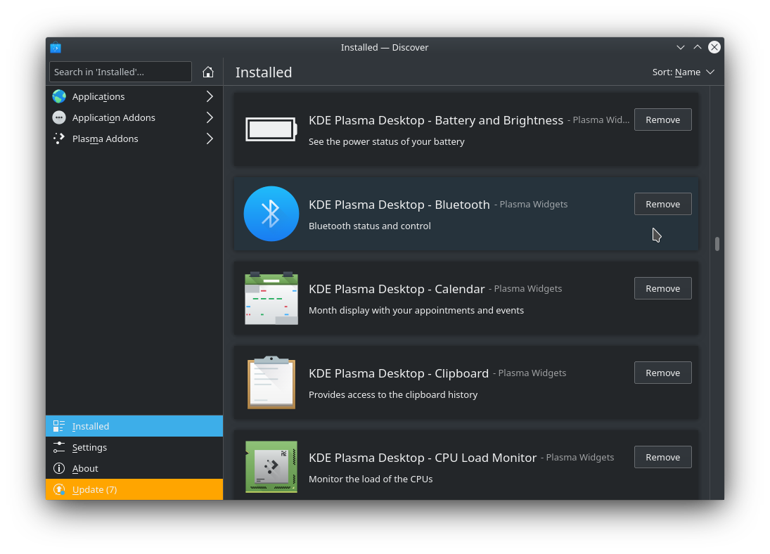 The KDE Discover software center with KDE Plasma Desktop - Clipboard highlighted.
